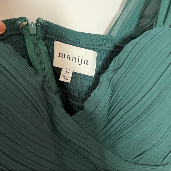 Forest Green Off Shoulder Chiffon Maxi Maternity Dress - Picture 4 of 8